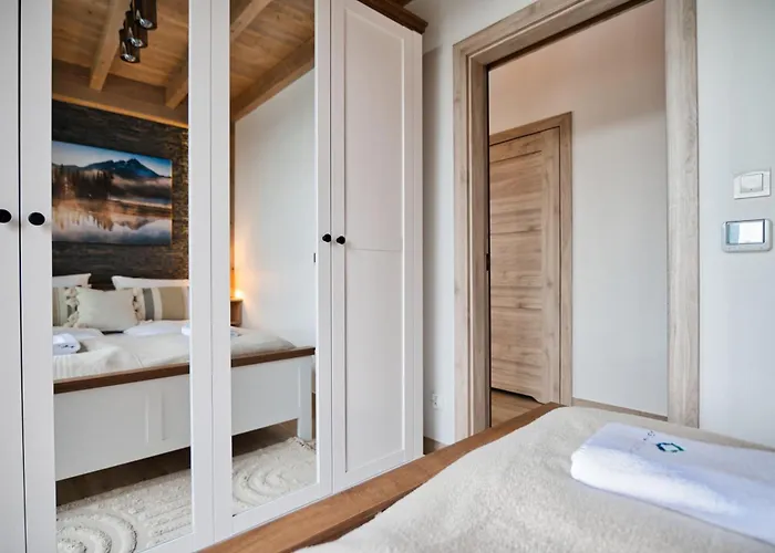 Laguna Beskidow - Blue Mountain זאז'צ'ה