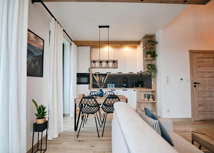 Laguna Beskidow - Blue Mountain * זאז'צ'ה