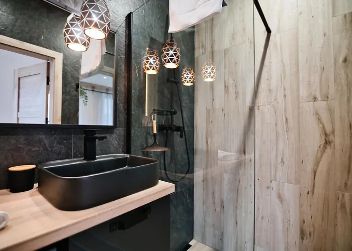 Laguna Beskidow - Blue Mountain זאז'צ'ה