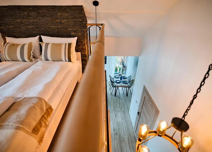 Laguna Beskidow - Blue Mountain